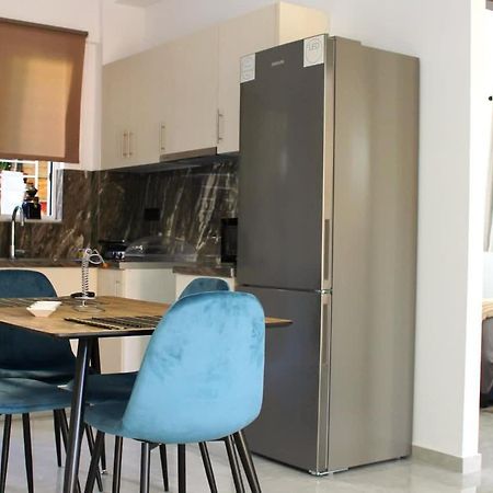 Patras Cozy Nest In The Vibrant City Center Екстер'єр фото